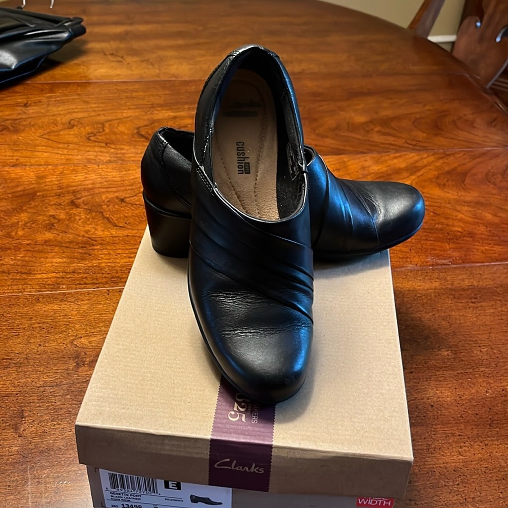 Clarks Gennette Port Leather Shoes